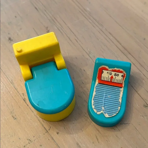 Fisher Price Little People Bath/Utility Room Set - Picture 5 of 6